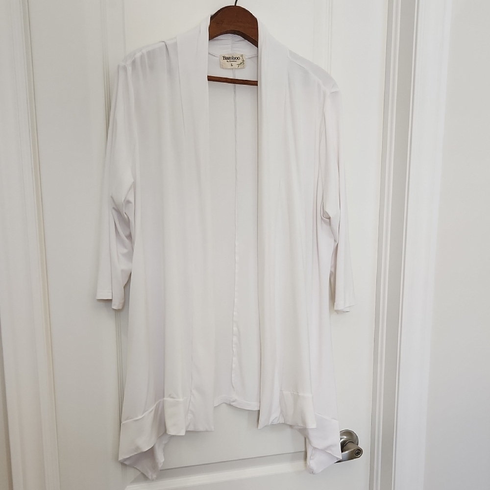 L BAMBOO By Creation Soft White Open Cardigan